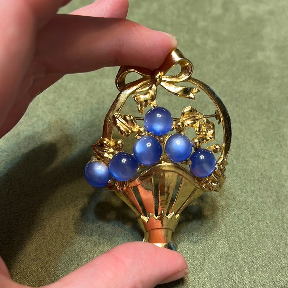 Coro Blue Moonglow Moonstone Basket of Flowers Brooch